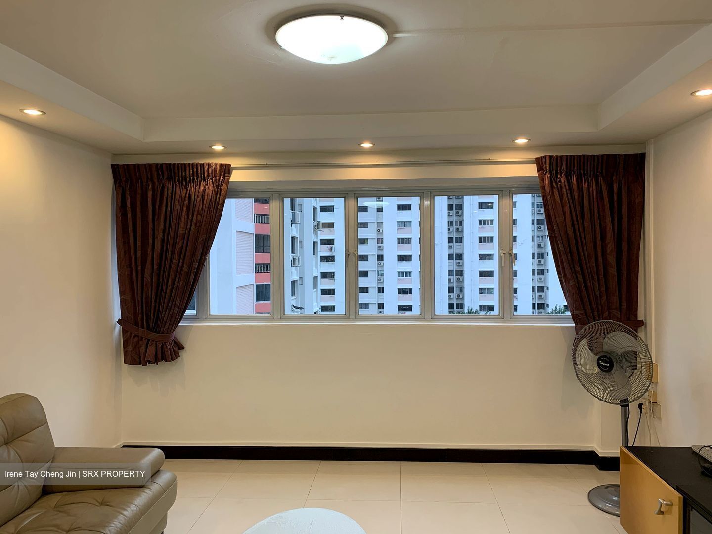 Blk 220 Jurong East Street 21 (Jurong East), HDB 5 Rooms #557511551
